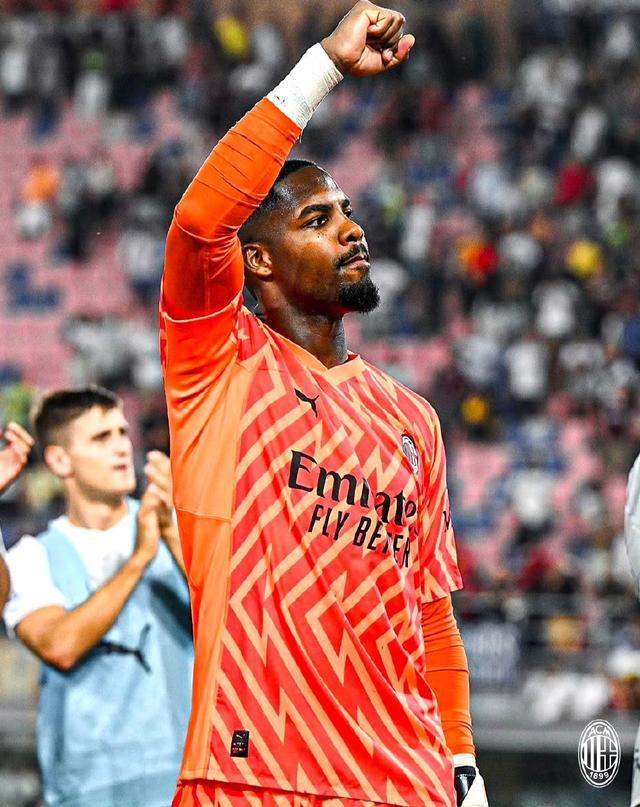 球队要在夏 球队要在夏